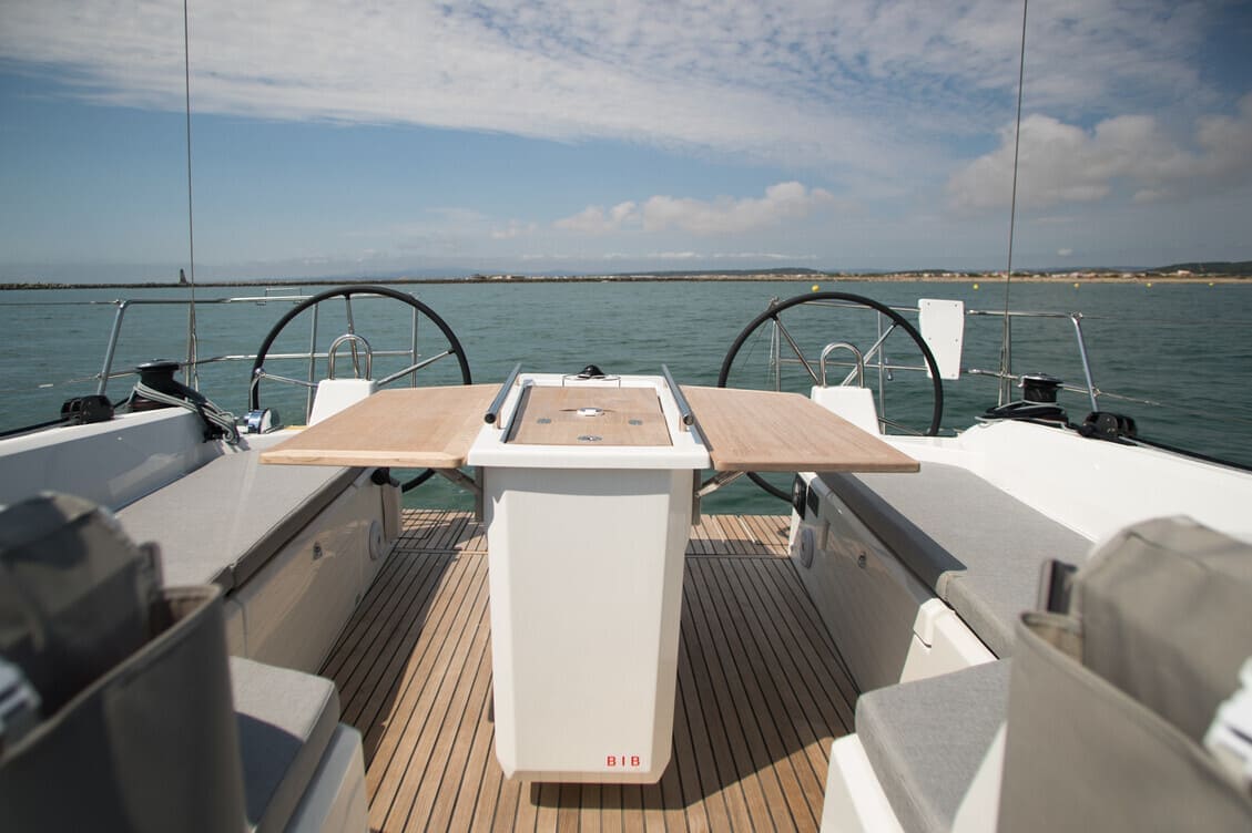 Oceanis 40.1 (8).jpg