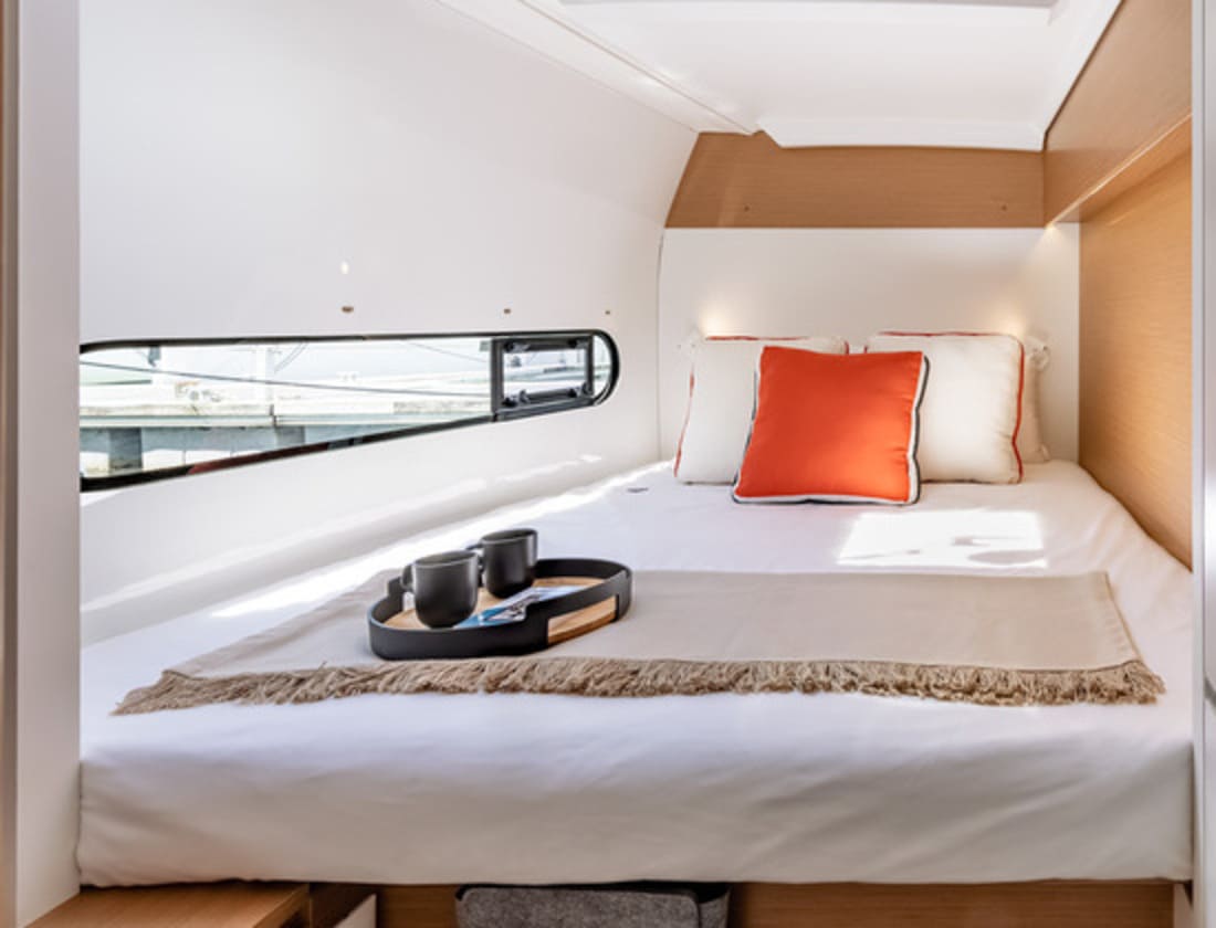 734-excess11-int-ncz7428-hdr-web (1) (1).jpg