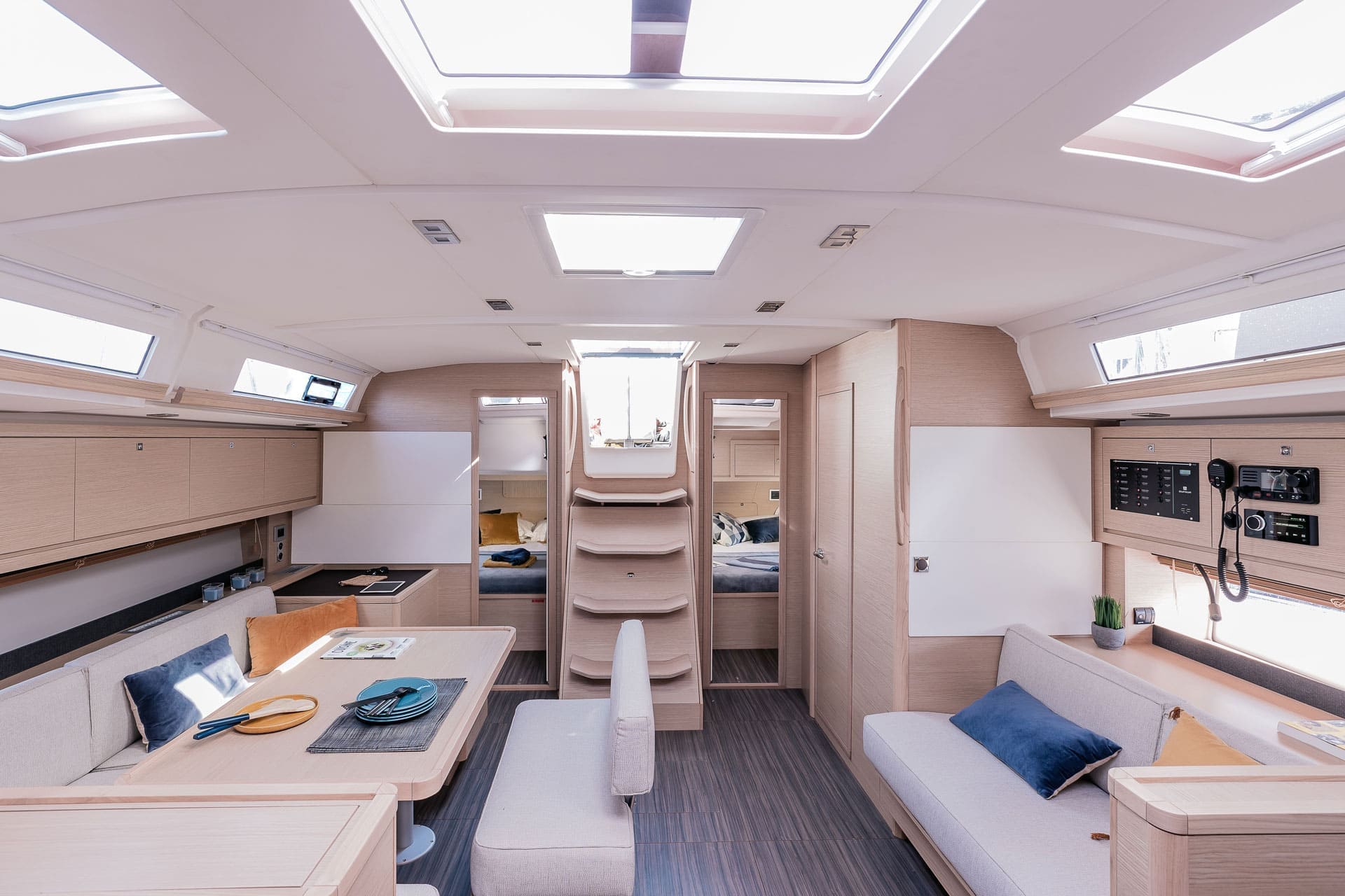luxury-sailing-yachts-dufour-470-boat-photo-interior-6 comp.jpg